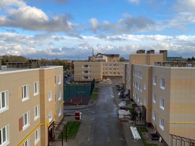 В минувшую среду, 25 октября, в нашей группе в социальной сети "ВКонтакте" прошел прямой эфир по теме «Переселение граждан из аварийного жилья». На вопросы вельчан ответили глава района Андрей Гуляев и прокурор района Антон Филимонов.. В минувшую среду, 25 октября, в нашей группе в социальной сети "ВКонтакте" прошел прямой эфир по теме «Переселение граждан из аварийного жилья». На вопросы вельчан ответили глава района Андрей Гуляев и прокурор района Антон Филимонов..